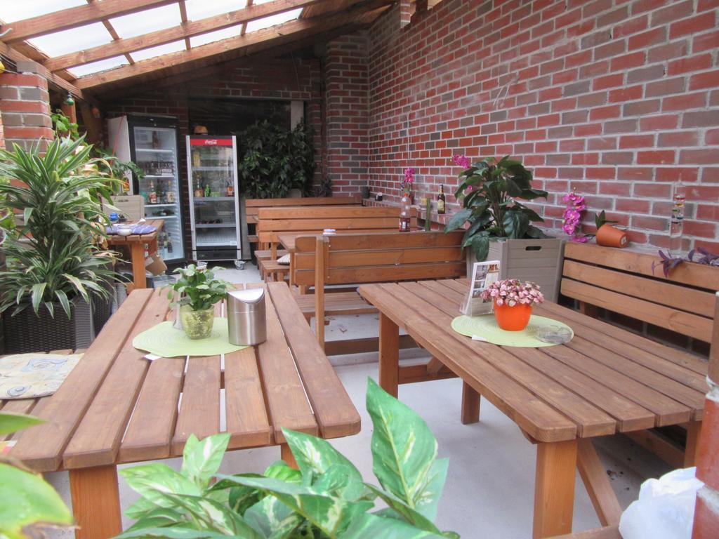 Avenue Das Gaestehaus ケムニッツ エクステリア 写真