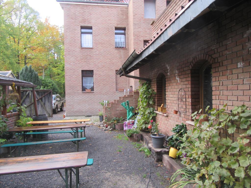 Avenue Das Gaestehaus ケムニッツ エクステリア 写真