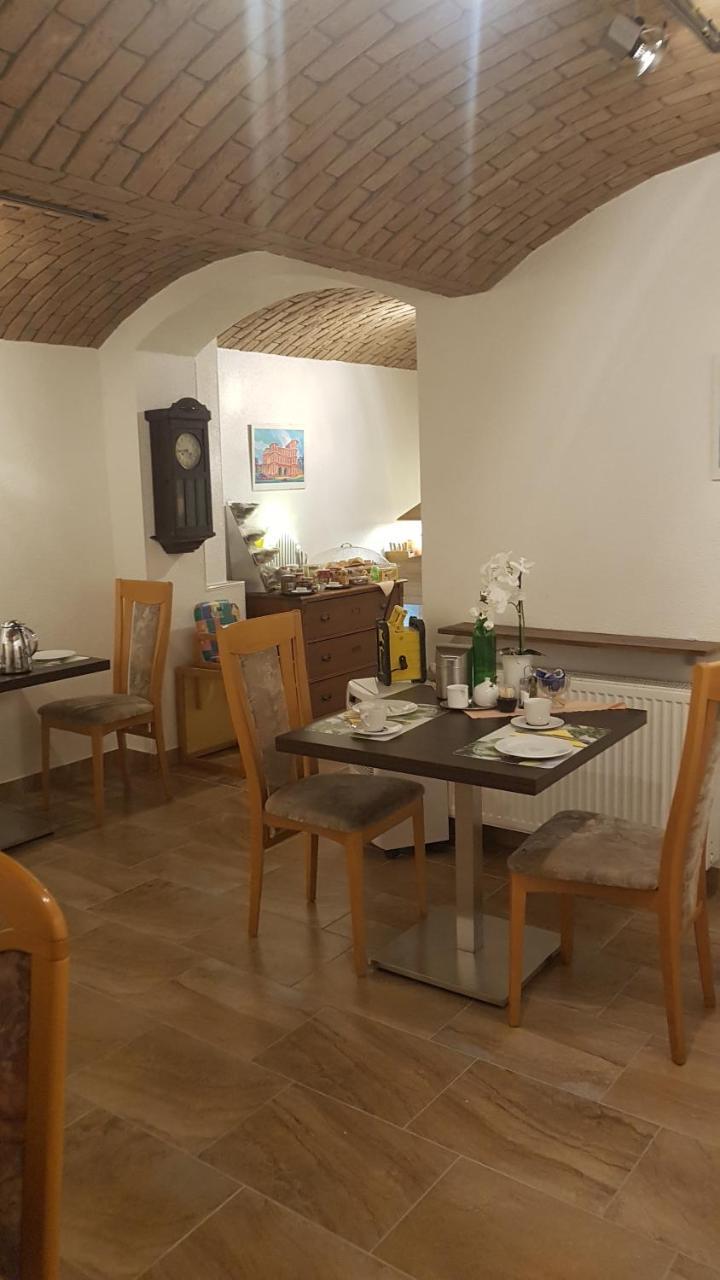 Avenue Das Gaestehaus ケムニッツ エクステリア 写真